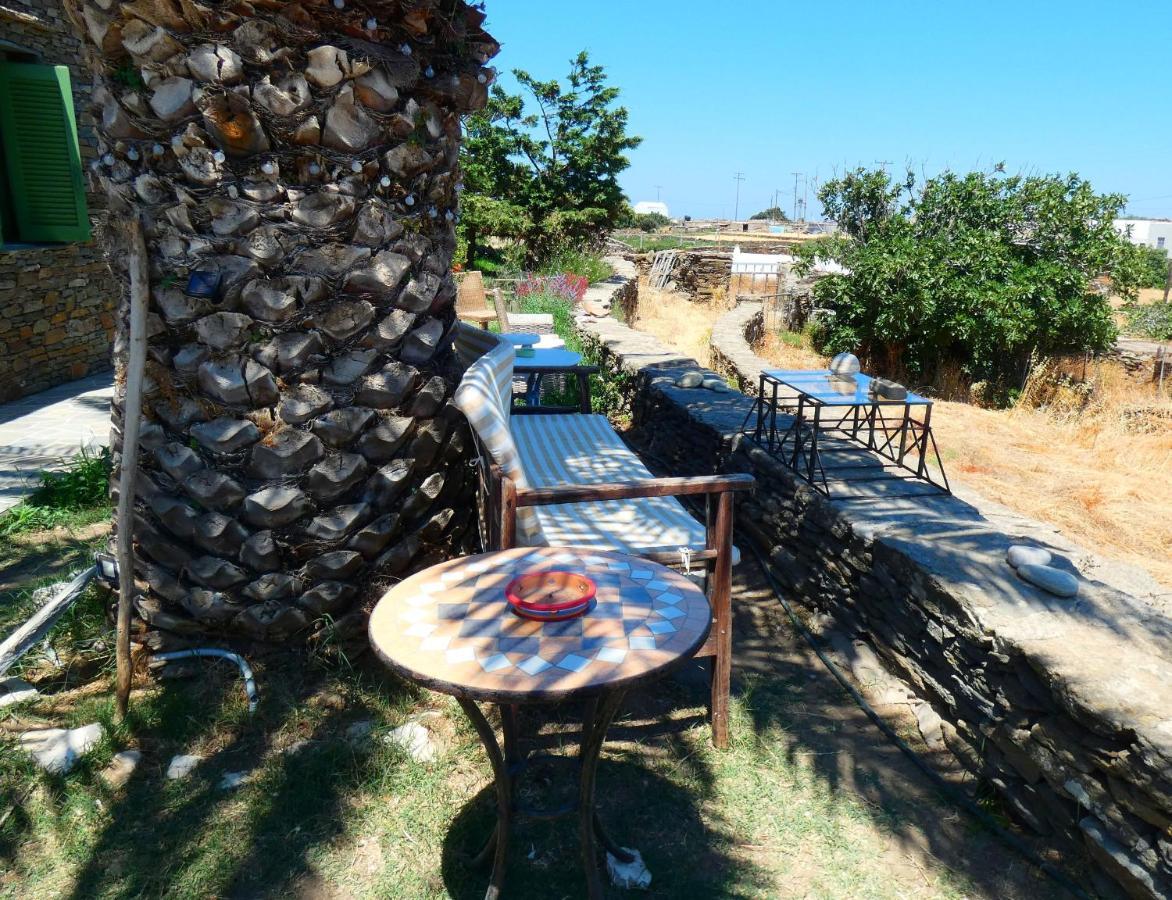 阿提蒙Το Κατἑ公寓式酒店 外观 照片