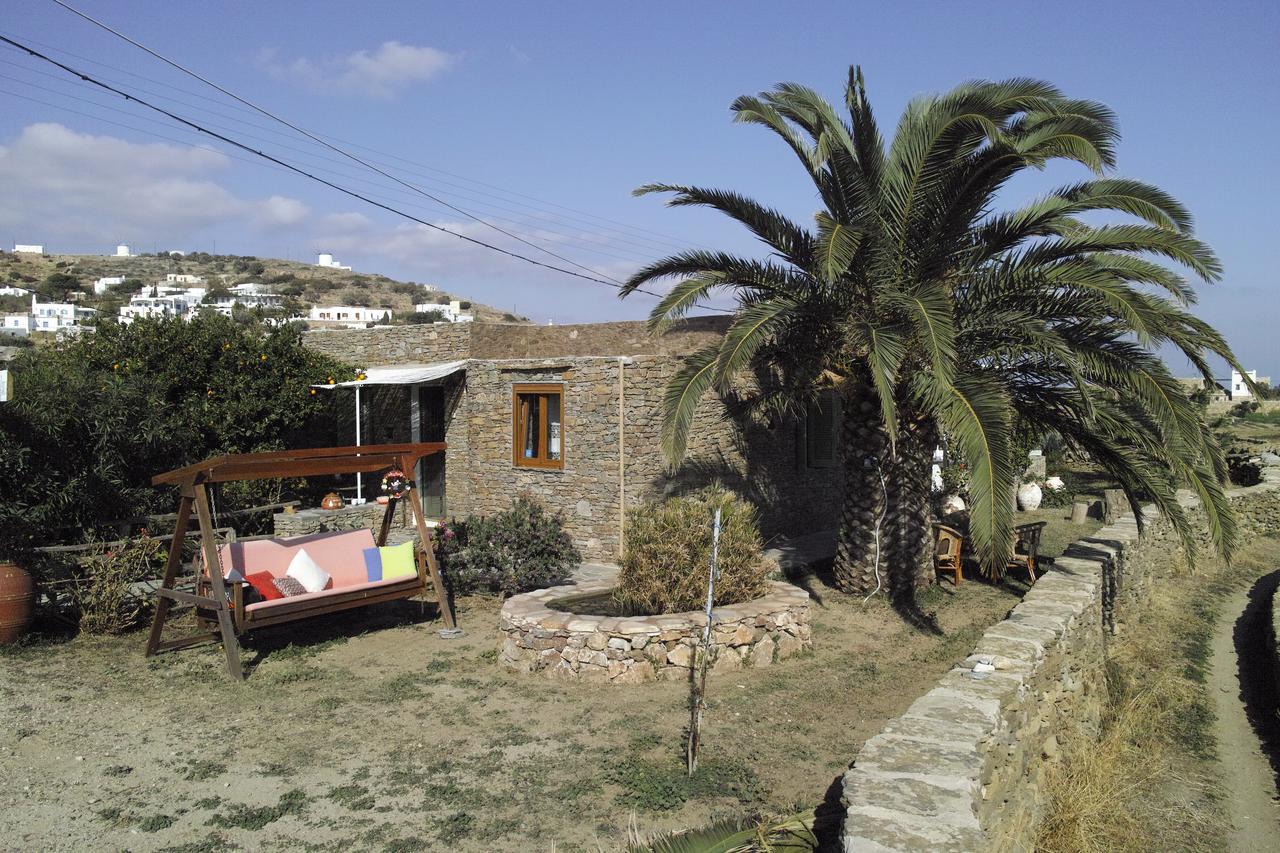 阿提蒙Το Κατἑ公寓式酒店 外观 照片