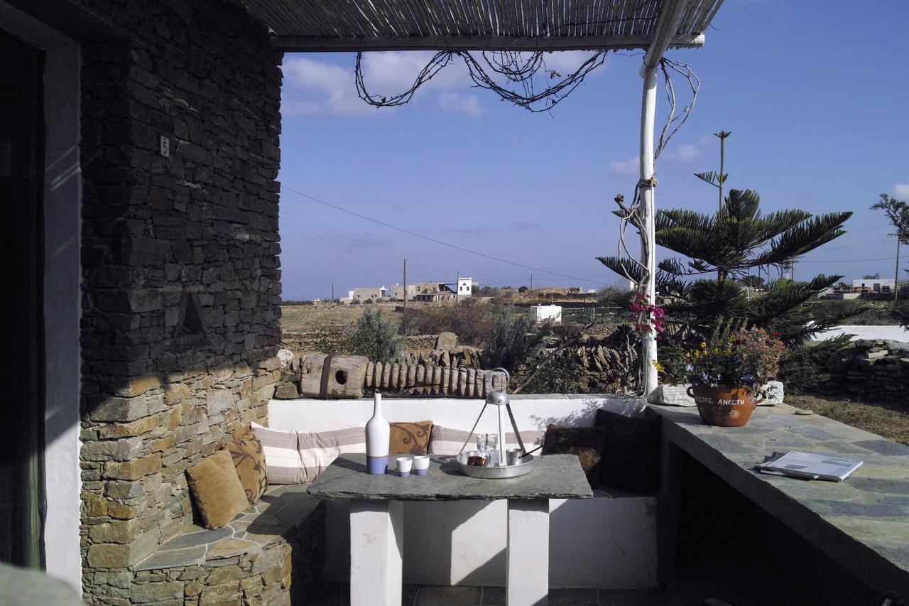 阿提蒙Το Κατἑ公寓式酒店 外观 照片